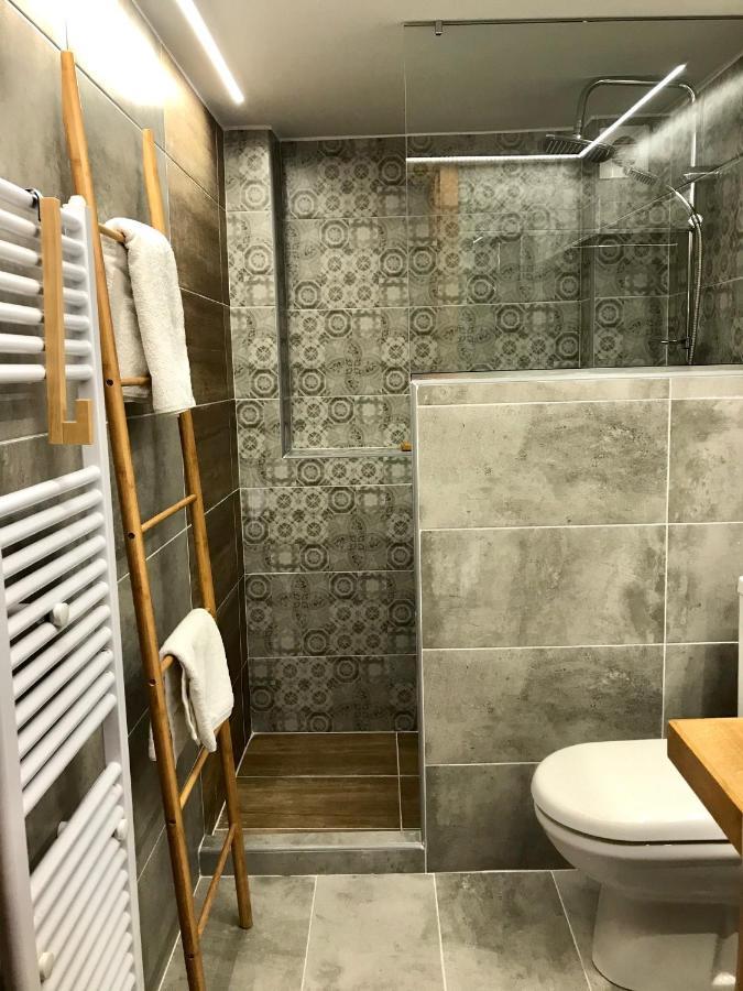 C&C Apartments أليكسانثيربوليس المظهر الخارجي الصورة