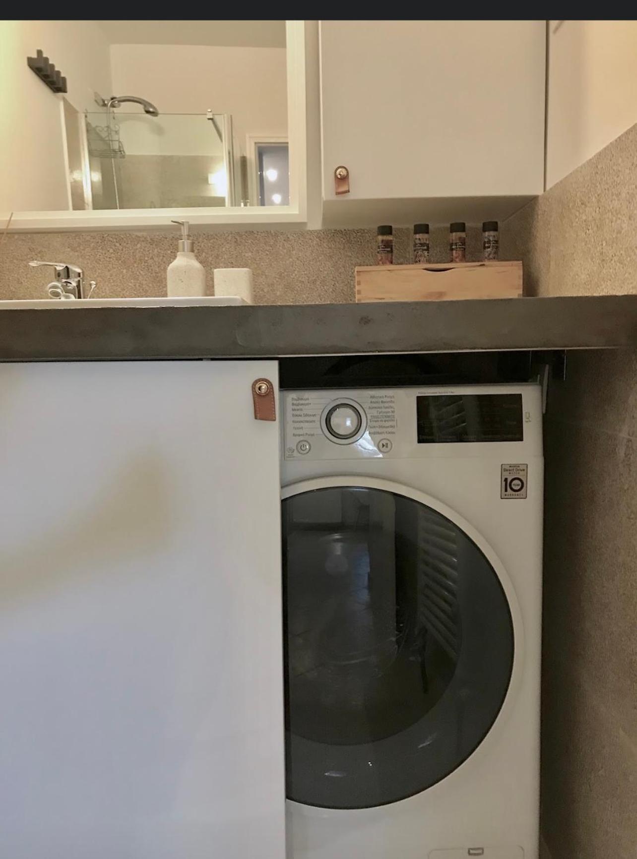 C&C Apartments أليكسانثيربوليس المظهر الخارجي الصورة