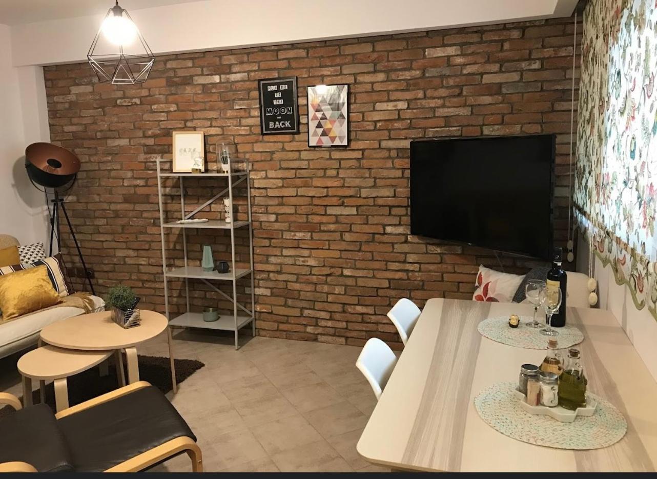 C&C Apartments أليكسانثيربوليس المظهر الخارجي الصورة